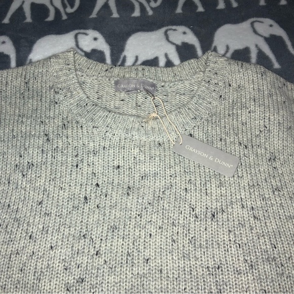 NEW GRAYSON AN DUNN mens sweater.  Size XL. - Picture 2 of 2